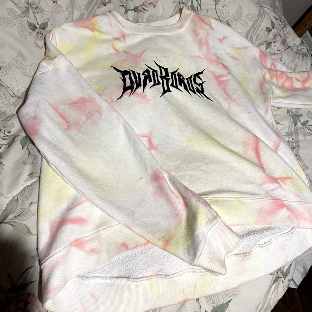 Tna graphic sweater